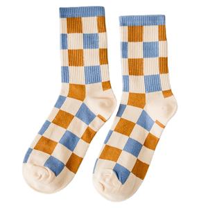 Pas de commande minimum, logo personnalisé, broderie tendance, jacquard, chaussettes de sport fines en coton pour femmes, colorées et mignonnes - Product Image 3