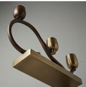 Candélabre en laiton bronze à 3 bras, porte-bougie en métal courbé avec base rectangulaire pour la décoration de la maison - Product Image 2