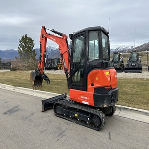 Mini-excavatrice compacte Kubota KX033 4 de qualité professionnelle, puissante, avec un excellent système de contrôle, idéale pour les travaux d'excavation - Product Image 5