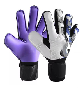 ถุงมือผู้รักษาประตูฟุตบอลมืออาชีพ คุณภาพสูง กันลื่น สำหรับการแข่งขัน สวมใส่สบาย ระบายอากาศได้ดี มีหลายสี - Product Image 1