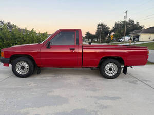 Camioneta Toyota 2 puertas, cabina estándar, modelo clásico usado de 1988, ¡la más vendida! ¡LISTA PARA ENVIAR HOY MISMO! - Product Image 2