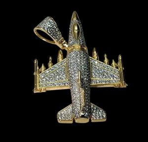 Colgante de Avión Personalizado con Incrustaciones de Diamantes – Estilo Hip Hop con Moissanita, Plata 925 con Acabado en Oro Amarillo - Product Image 1