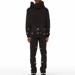Ensemble de sweat-shirts à capuche noirs pour hommes, coupe ample, imprimé vaporisé, vêtements décontractés pour l'automne - Product Image 2
