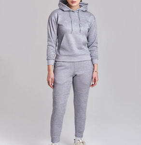 Ensemble survêtement décontracté pour femme, sweat-shirt à capuche gris et pantalon de jogging, manches longues, couleur unie, respirant, 100% coton, écologique - Product Image 1