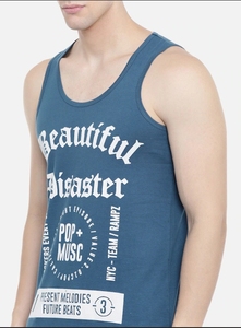 Camiseta sin mangas azul para hombre, con estampado informal, cuello redondo, transpirable, de algodón. - Product Image 6