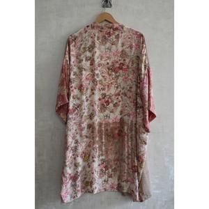 Kimono Romántico de Seda con Parches para Mujer, Estilo Boho, Largo, Ideal como Regalo - Product Image 5