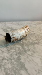Jarra de Cuerno Vikinga de Alta Calidad 100%, Taza de Vino Tallada Estilo Europeo, Jarra de Cuerno de Búfalo/Vaca con Ágata para Beber Café, Última Tendencia - Product Image 2