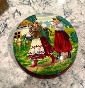 Tradebyd pintado a mano Arte Popular Europeo letrero de pared de madera Colgante placa decorativa rústica para granja - Product Image 1
