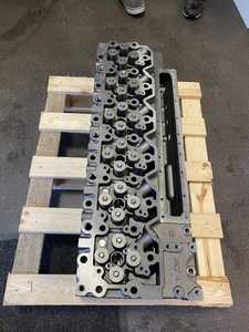 Culasse de moteur diesel d'origine pour Cummins QSL9 5529522 5348479 5259423 4987979 - Product Image 1