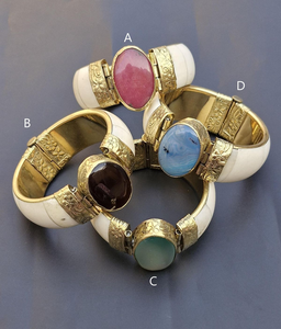 กำไลข้อมือกระดูกดีไซน์เฉพาะ งานฝีมือธรรมชาติ โดย Perfect Enterprises - Product Image 3