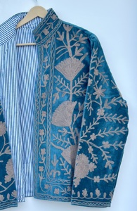 Chaqueta Unisex de Terciopelo Turquesa Bordada, Abrigo Bohemio Floral, Prenda Exterior Artesanal de Arte Folclórico, Algodón Transpirable de Artesano Indio - Product Image 5
