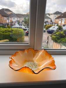 Grande corbeille en résine : Jaune orange pailleté - Élégante corbeille décorative pour fruits - Product Image 4