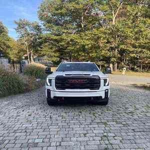 Camioneta de Lujo Deluxe 2024 GMC Sierra 3500 K3500 de Doble Cabina - Product Image 4
