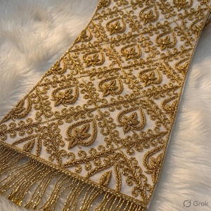 Aziza ผ้าคอตตอนปักสีทองงาช้างพร้อมสายรัดด้านหลัง - Product Image 4