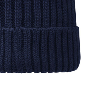 Bonnet en tricot unisexe 100% acrylique, bonnet d'hiver à revers avec pompon, style décontracté, gris. - Product Image 2