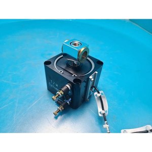Lam Research 2300v2 Frame T/M Cylinder Assy2 d'occasion, état actuel, pièces d'équipement semi-conducteur Legacy - Product Image 4
