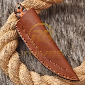 Cuchillo de Caza Profesional de Acero de Damasco con Hoja Fija y Mango de Madera de Palisandro, Cuchillo Táctico Personalizado para Exteriores - Product Image 6