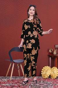 Ensemble coordonné pour femmes en microfibre noire, imprimé écologique, col rond, deux pièces, taille plus, du S au 6XL, vente en gros Kiran Nexus - Product Image 4