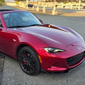 Oferta Simple 2024: Mazda MX-5 Miata RF Club Convertible, Listo para Envío Mundial - Product Image 1