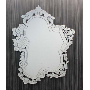 Miroir mural vénitien orné de luxe |   Miroir décoratif d'appoint de style baroque vintage |   Miroir en verre de style antique, décoration élégante pour la maison - Product Image 1