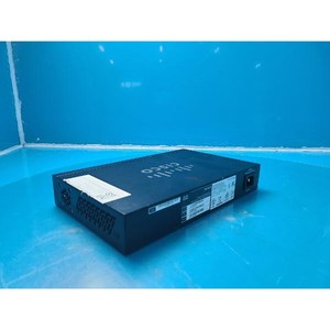 Cisco SG112-24 Commutateur Gigabit compact 24 ports SG112-24 d'occasion comme tel, pièces d'équipement semi-conducteur de génération précédente - Product Image 3
