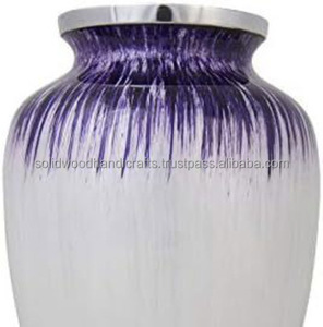 Urnas decorativas de latón para adultos, urnas hechas a mano para entierro de hombres y mujeres. - Product Image 2