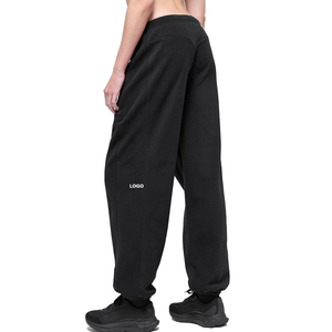 Conjunto de sudadera y pantalón de forro polar de marca privada para mujer, conjunto de 2 piezas, conjunto cómodo y holgado para estar en casa en invierno, forro polar de poliéster, OEM personalizado - Product Image 6