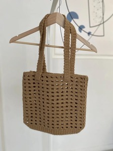 กระเป๋าโท้ททรงเรขาคณิตจากปอกระเจาธรรมชาติ ยอดนิยมสูง เหมาะสำหรับร้านงานฝีมือและร้านค้าช่างฝีมือ มีจำหน่ายในราคาที่ดีที่สุด - Product Image 4