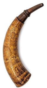 Corne à boire viking noire polie - Product Image 4