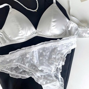 Nouveaux ensembles de soutien-gorge et de culottes en dentelle sexy, logo personnalisé, lingerie féminine sexy de haute qualité - Product Image 2