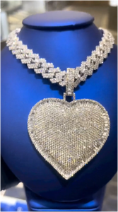 Pendentif en argent 925 serti de pierres, bijoux hip-hop, pendentif cœur en moissanite VVS, certifié GRA, pendentif en moissanite personnalisé pour homme - Product Image 1