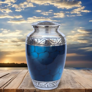 Urnas de Cremación de Latón Premium para Cenizas Humanas, Urna de Latón con Patrón de Nubes Azules Personalizado, Urna de Latón Hecha a Mano para Cenizas de Adultos - Product Image 1