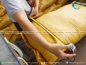 Cocopeat de haute qualité 95 5, 5 kg par bloc, écologique, adapté à la plantation pour une croissance saine des racines, 100 % fibre de coco du Vietnam. - Product Image 2