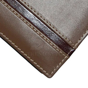 กระเป๋าสตางค์หนังแท้ผู้ชายแบบสั่งทำพิเศษปี 2026 ดีไซน์คุณภาพสูง สีเดียวแบบแยกสี - Product Image 6