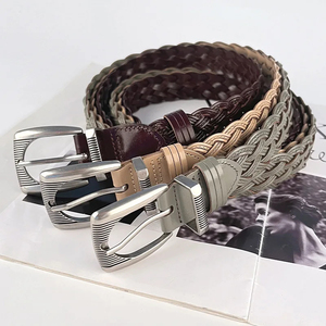 Cinturón de Cuero Trenzado Ajustable con Hebilla de Aleación, Cinturón Casual Tejido para Mujeres y Hombres - Product Image 4