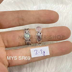 Anillo de Plata de Ley 925 con Diseño Floral de Banda Ancha, Anillo de Mujer con Piedra Lunar Azul Fuego, Diseño Personalizado y Moderno - Product Image 1