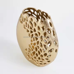 Jarrón de Flores de Metal de Diseño de Alta Calidad, Moderno, Hecho a Mano, Ecológico, Decorativo, de Tamaño Personalizado para Decoración del Hogar, Azora Industries - Product Image 5