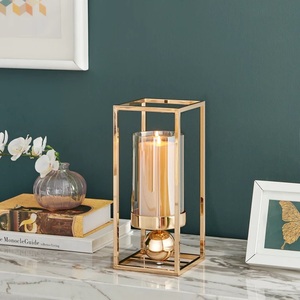 Portavelas minimalista de un solo tallo para una decoración de mesa elegante y una decoración moderna del hogar. Linterna para velas de exportación con cristal disponible. - Product Image 2