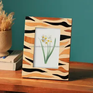 กรอบรูปไม้บาร็อคปรับแต่งได้ตามต้องการกรอบไม้อะคริลิคทรงสี่เหลี่ยมฝังด้วยเหล็กหลากสีสำหรับใช้ในบ้านหรือชายหาด - Product Image 1