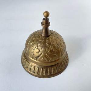 Campana de mesa multiusos de latón para profesores, escritorio de escuela, recepción de hotel y mostrador de servicio de restaurante - Product Image 3