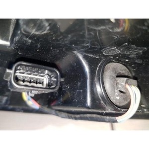Luz Trasera Izquierda (Lado del Conductor) Talisman Usada OEM 265559888R - Product Image 6
