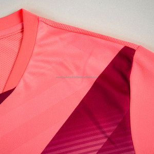 Conjuntos de Uniformes de Fútbol Personalizados para Hombre, de Secado Rápido, Transpirables y Ligeros, Camiseta de Fútbol de Poliéster, Sublimación Deportiva Mavic - Product Image 3