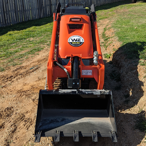 รถตักล้อยางขนาดเล็ก Kubota SCL1000 เครื่องยนต์ดีเซล ระบบควบคุม PLC แรงยกสูง เหมาะสำหรับงานก่อสร้าง ราคาโรงงาน - Product Image 4