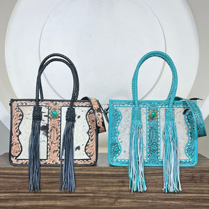 Nouveau Sac à Main Designer Tendance 2025 – Sac Fourre-Tout de Luxe en Cuir Façonné à la Main pour Femme avec Pierre Turquoise et Franges - Product Image 4