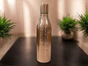 Botella de cobre para tiendas boutique, producto premium para estanterías, para tiendas de estilo de vida y colecciones minoristas curadas - Product Image 6