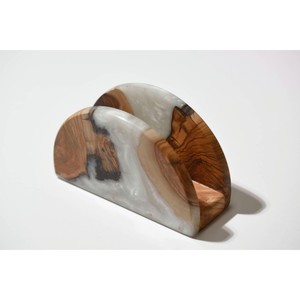 Porta Servilletas Metálico Moderno con Diseño de Concha, Soporte Decorativo de Mesa Independiente - Product Image 1