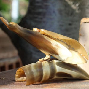 Juego de Figuras de Aves de Cuerno de Búfalo Natural de Primera Calidad para Decoración del Hogar y Regalo de Inauguración a un Precio Económico - Product Image 1