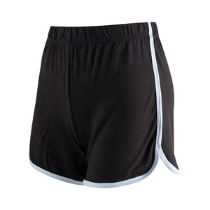 Shorts de sport et de yoga pour femmes, coupe ajustée, motif colorblock, avec cordon de serrage à la taille et bordure en dentelle, 100% polyester, vente en gros sur mesure - Product Image 2