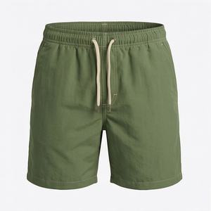 Shorts de bain de qualité supérieure pour hommes et garçons, avec logo personnalisé, imperméables, séchage rapide, respirants et ajustés - Product Image 1