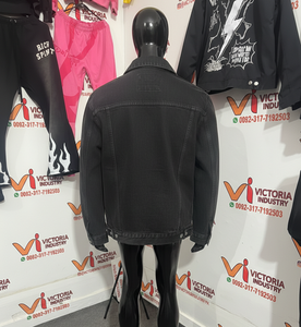 Veste en jean vintage bleue en coton, style vieilli avec trous, pour hommes, personnalisable, vente en gros - Product Image 2